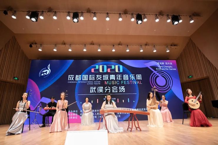 活动报道 | “科技助力，跨越时空”，小鹿纯子携手刘明康共享中日音乐盛宴